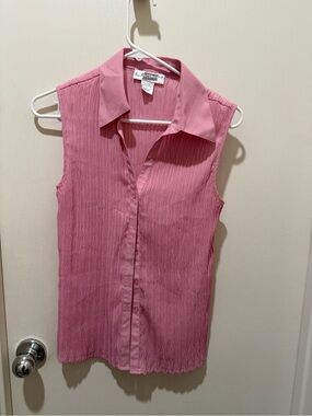 Reverse Pink Sleeveless Button-Front Blouse